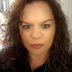 Meet your Posher, Toni